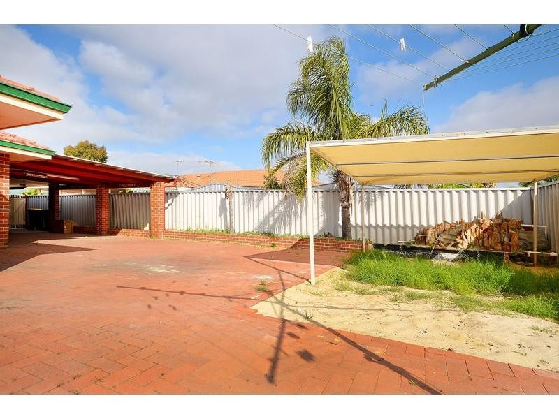 10 Guadalupe Drive, Ballajura WA 6066