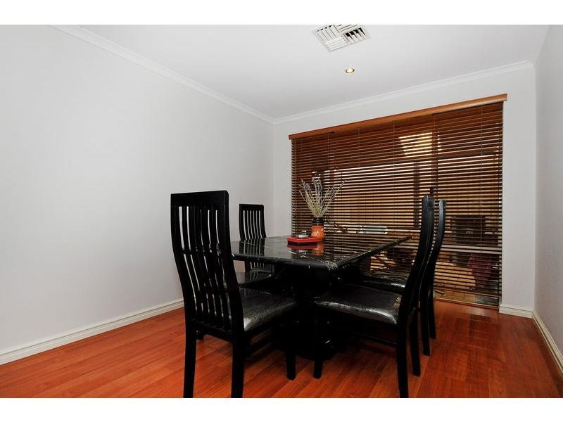 39 Hinckley Parkway, Hocking WA 6065