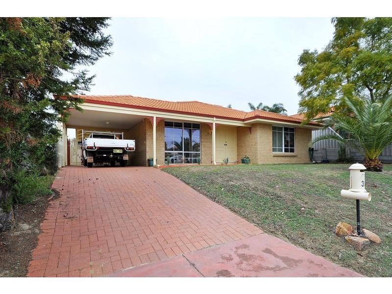 38 Dandenong Way, Alexander Heights WA 6064