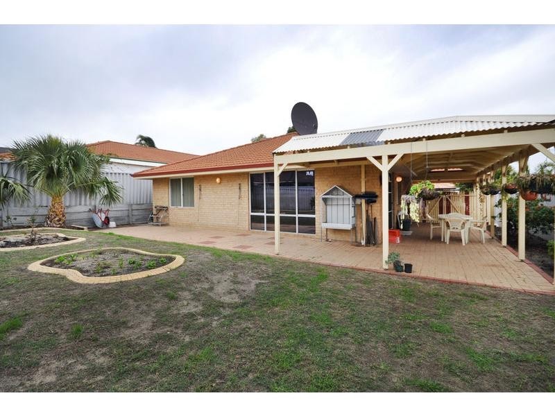 38 Dandenong Way, Alexander Heights WA 6064