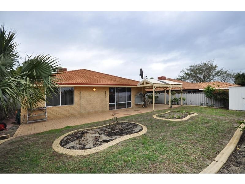 38 Dandenong Way, Alexander Heights WA 6064