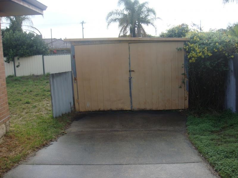 53 Curtis Way, Girrawheen WA 6064