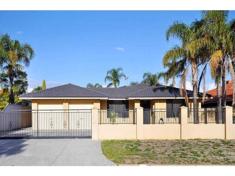 8 Woodpine Court, Ballajura WA 6066