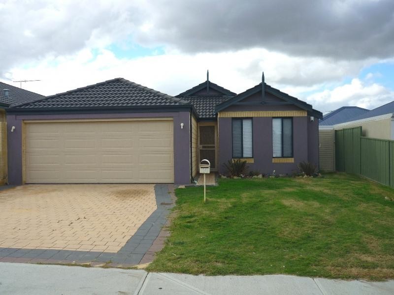 10 Modena Place, Balga WA 6061