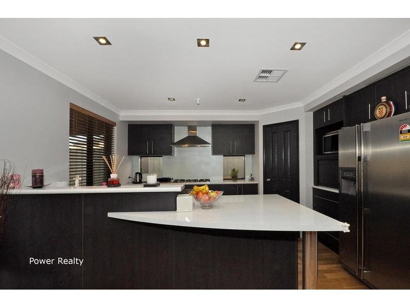 31 Pando Crescent, Landsdale WA 6065