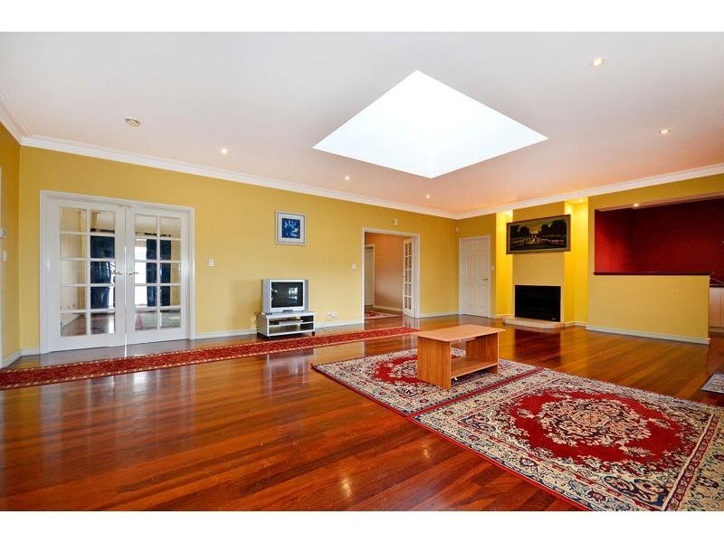 66 Pine Crest Way, Gnangara WA 6077