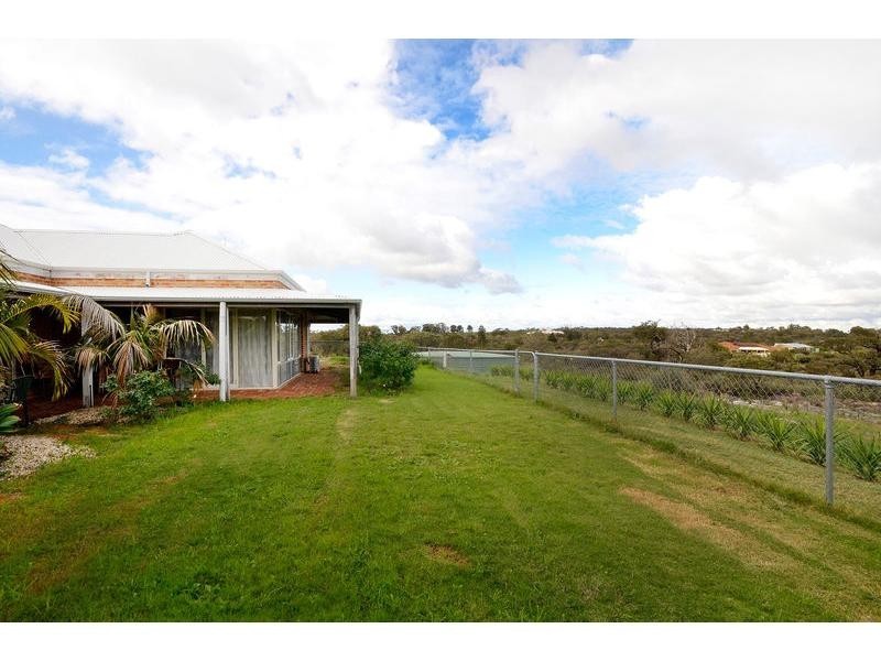 66 Pine Crest Way, Gnangara WA 6077