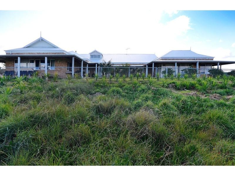 66 Pine Crest Way, Gnangara WA 6077