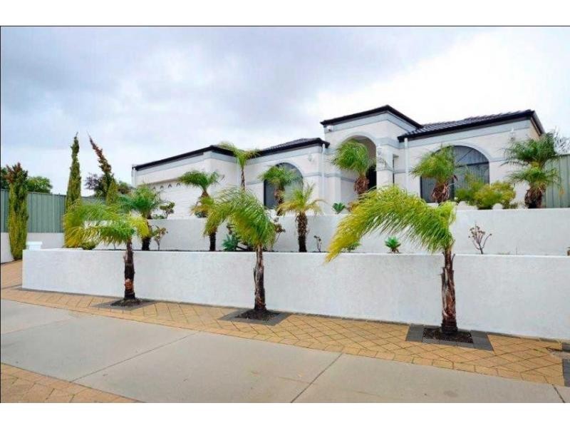 3 Syme Road, Alexander Heights WA 6064