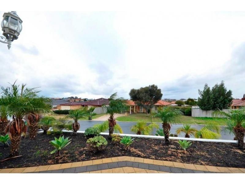 3 Syme Road, Alexander Heights WA 6064