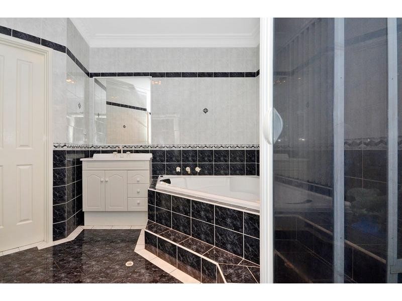 3 Syme Road, Alexander Heights WA 6064