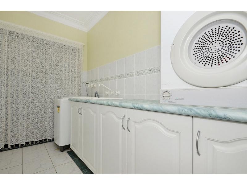 3 Syme Road, Alexander Heights WA 6064