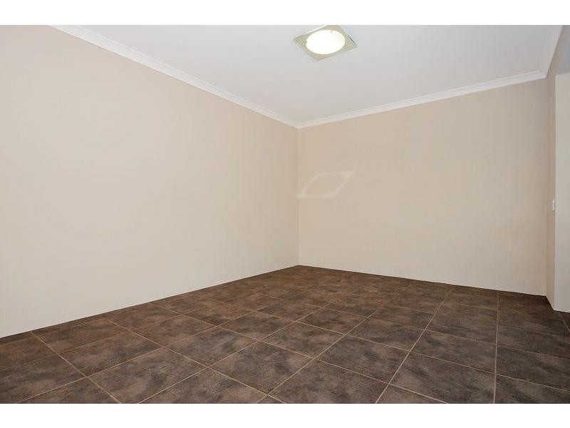 6 Vellum Loop, Aveley WA 6069