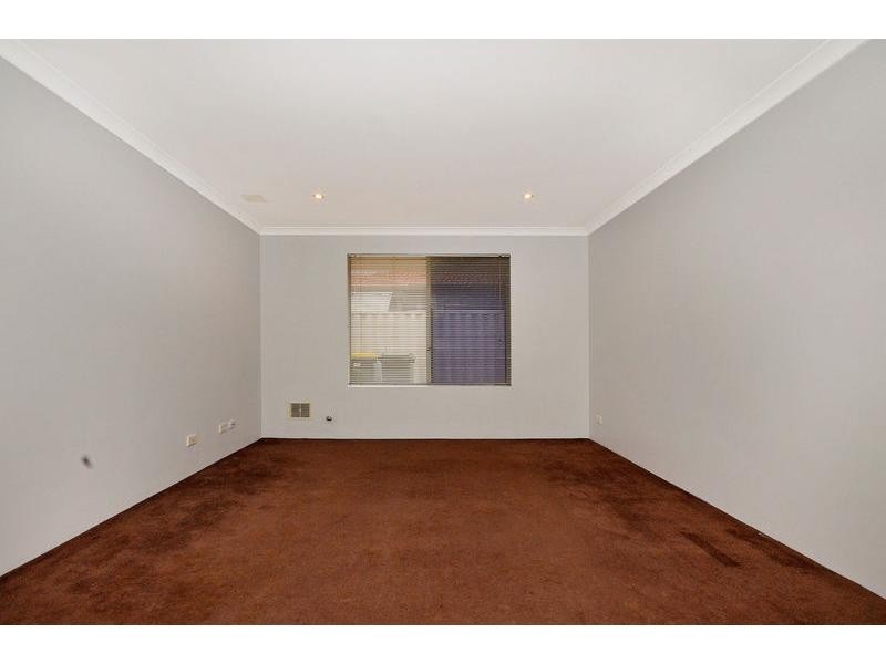 24 Picton Terrace, Alexander Heights WA 6064