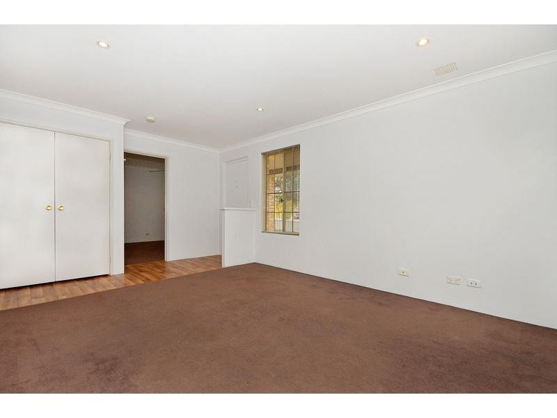 24 Picton Terrace, Alexander Heights WA 6064