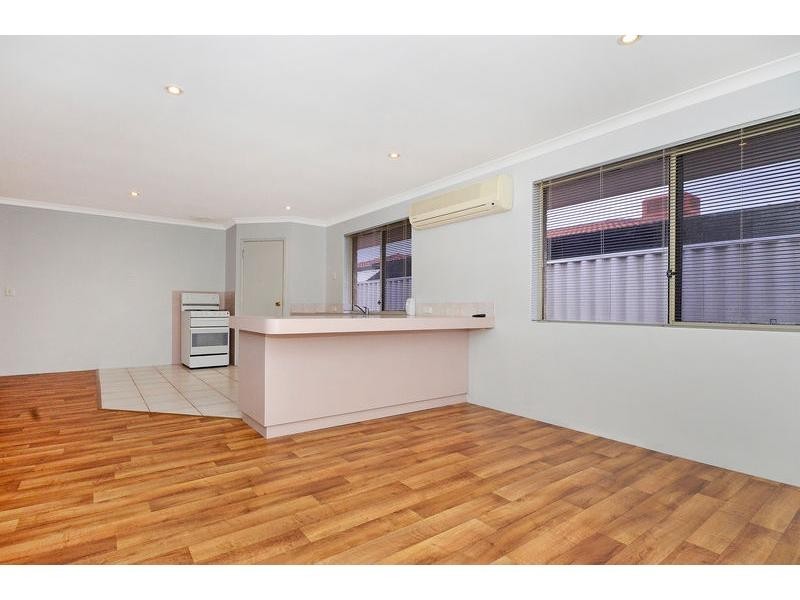 24 Picton Terrace, Alexander Heights WA 6064