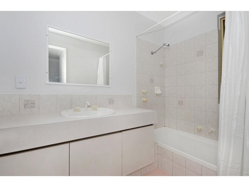 24 Picton Terrace, Alexander Heights WA 6064
