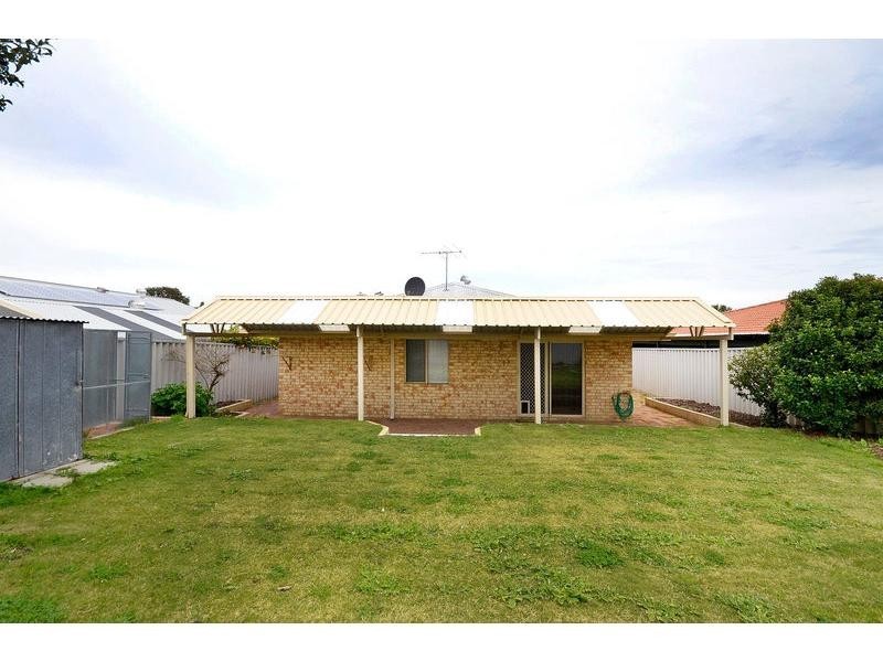 24 Picton Terrace, Alexander Heights WA 6064