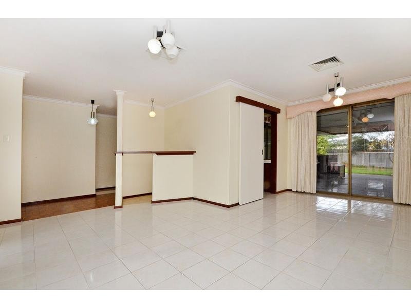 34 Maree Street, Hamersley WA 6022