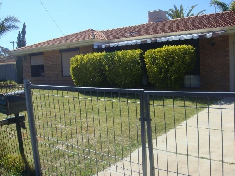 29 Whitehaven Crescent, Balga WA 6061