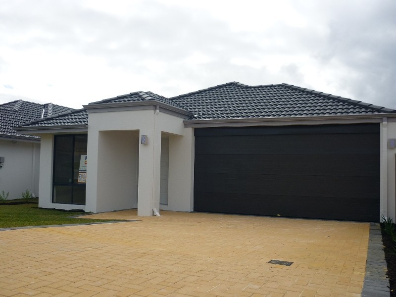 31 Bolton Way, Darch WA 6065