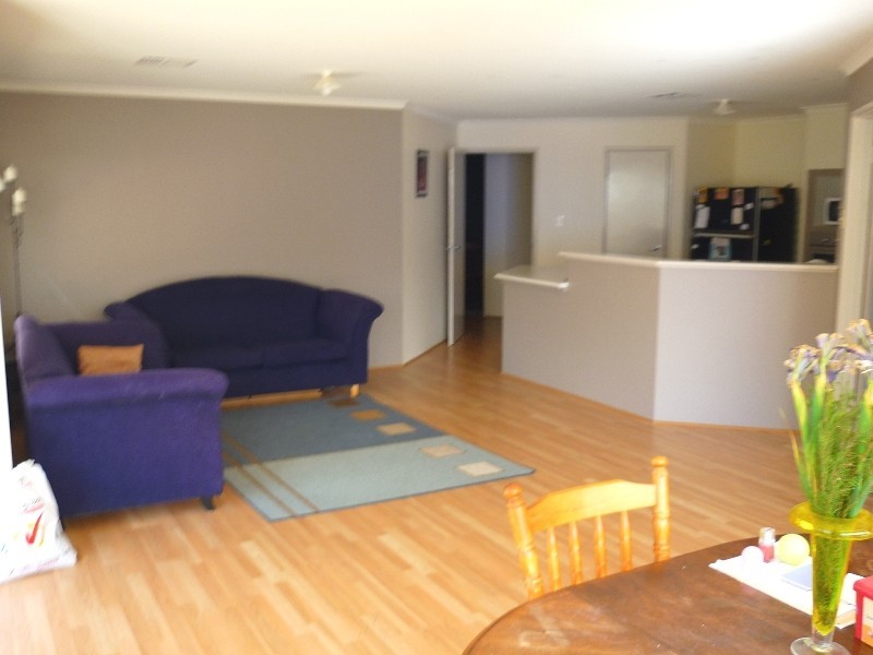 49 Wattle Mews, Hocking WA 6065