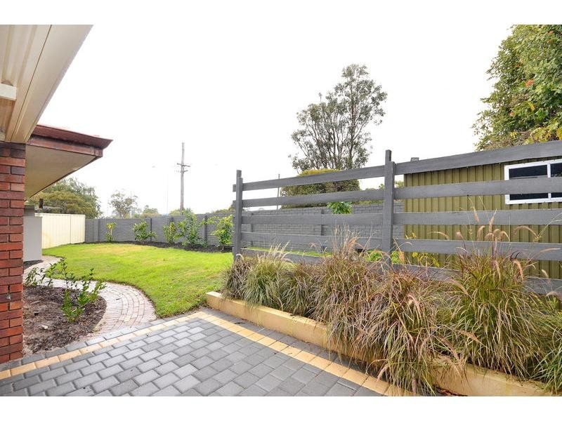 1 Randerson Place, Dianella WA 6059