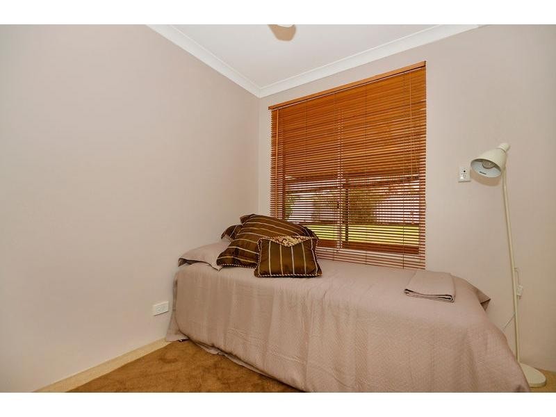 22 Ellenbrae Place, Marangaroo WA 6064