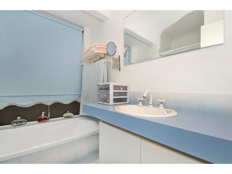 22 Ellenbrae Place, Marangaroo WA 6064