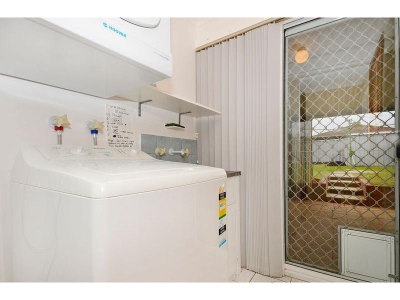 22 Ellenbrae Place, Marangaroo WA 6064