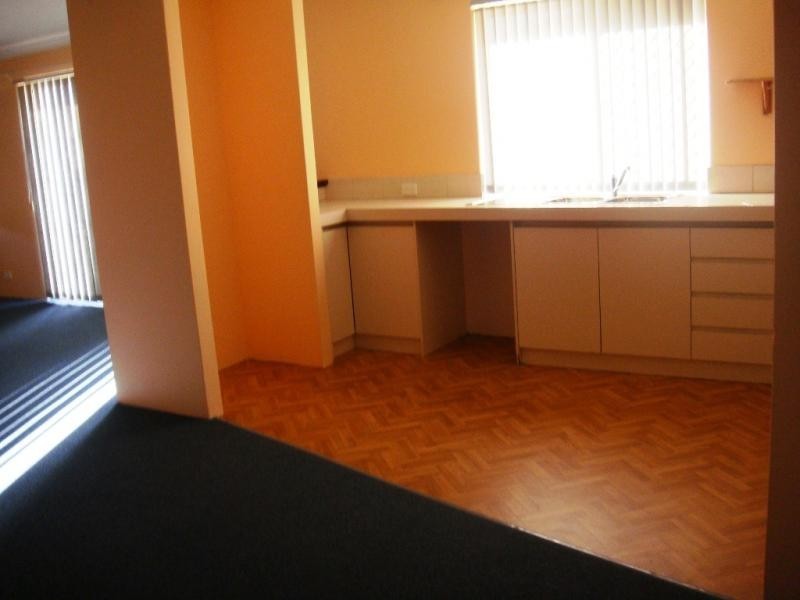 21 Bloodwood Drive, Marangaroo WA 6064