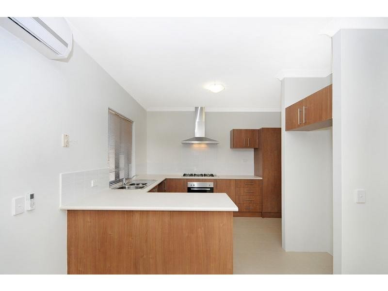 11 Ollave Circuit, Aveley WA 6069