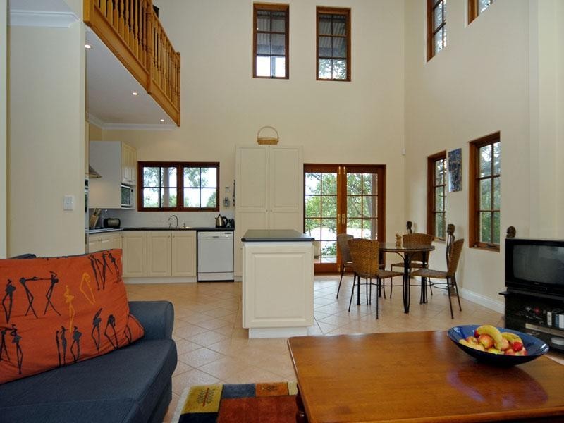 79 Kalamunda Road, Kalamunda WA 6076