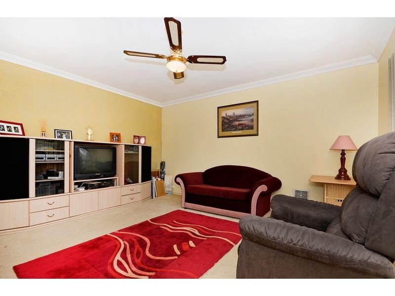 21 Loughton Way, Balga WA 6061