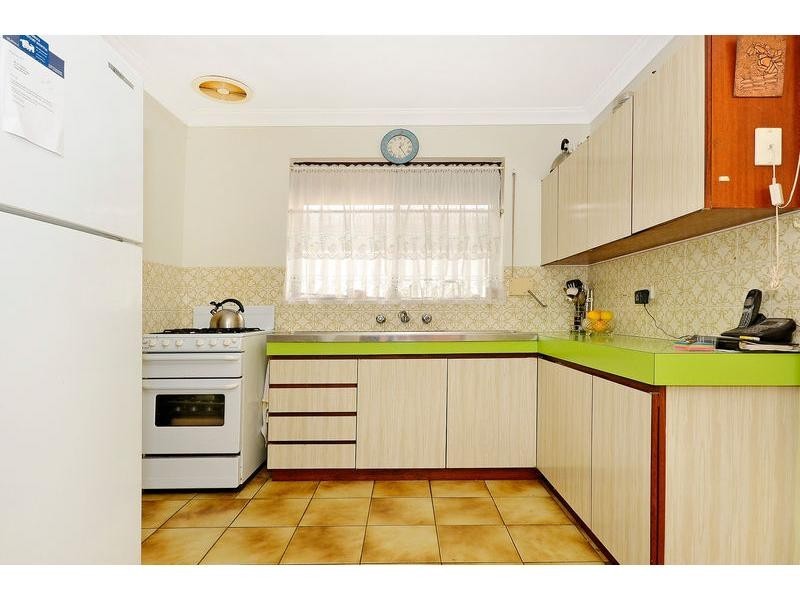 21 Loughton Way, Balga WA 6061