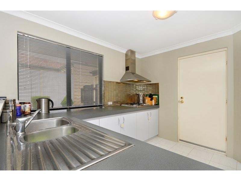 27 Truscott Elbow, Alexander Heights WA 6064
