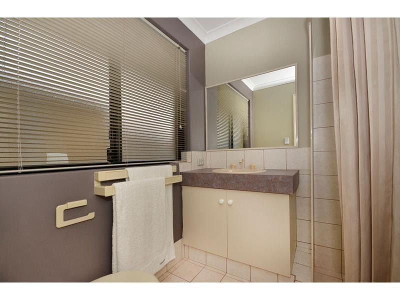 27 Truscott Elbow, Alexander Heights WA 6064