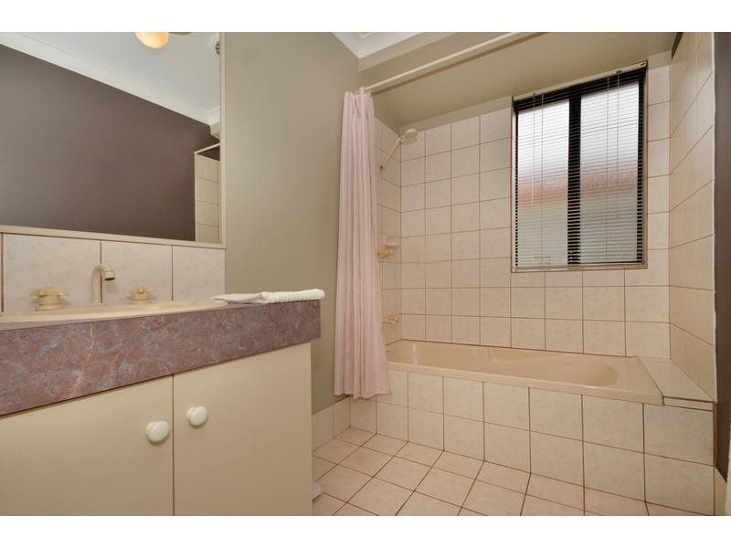 27 Truscott Elbow, Alexander Heights WA 6064