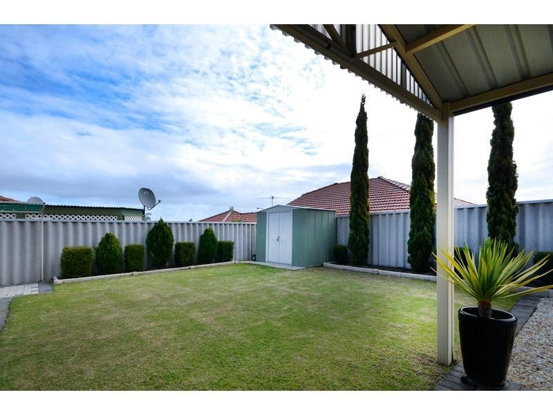 27 Truscott Elbow, Alexander Heights WA 6064