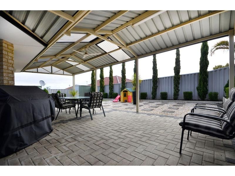 27 Truscott Elbow, Alexander Heights WA 6064