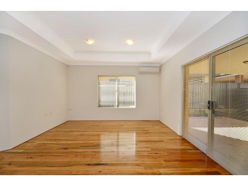 9 Koroit Way, Aveley WA 6069