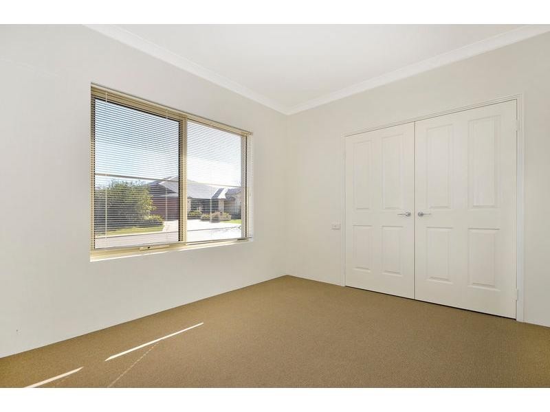 9 Koroit Way, Aveley WA 6069