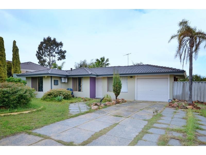 14 Thurburn Retreat, Marangaroo WA 6064