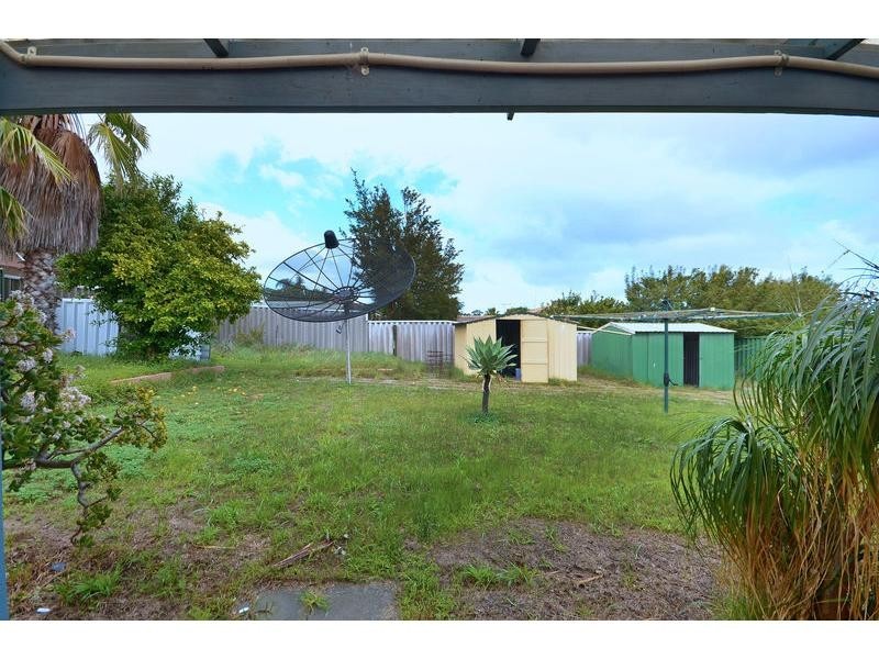 14 Thurburn Retreat, Marangaroo WA 6064