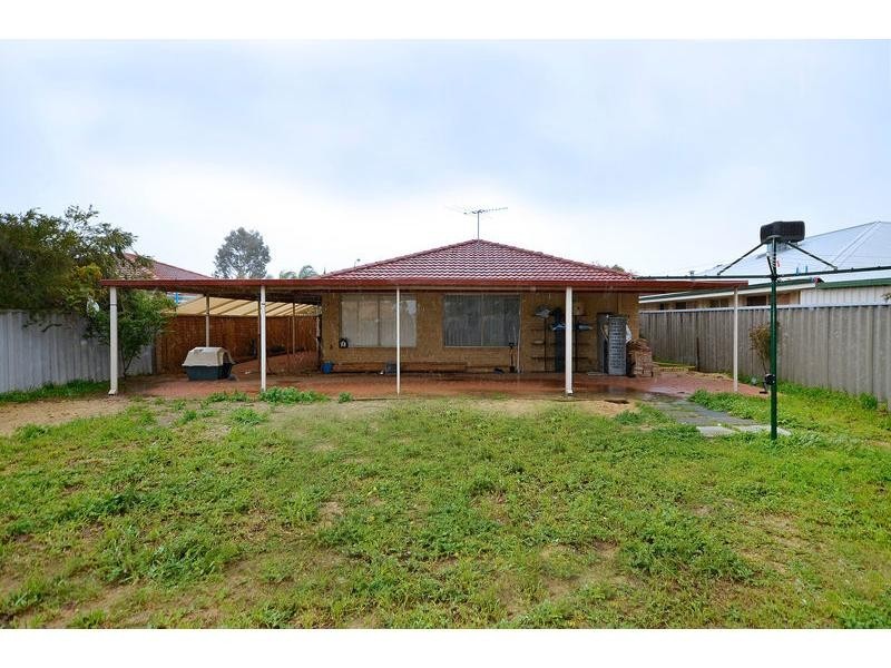 3 Tabubil Gardens, Ballajura WA 6066
