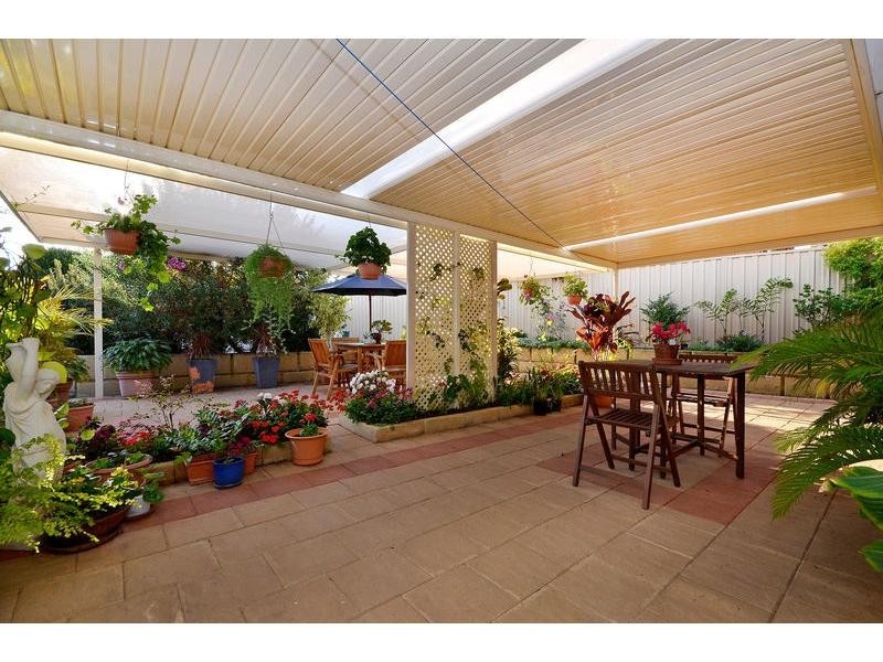 75 Highclere Boulevard, Marangaroo WA 6064