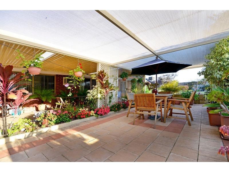 75 Highclere Boulevard, Marangaroo WA 6064