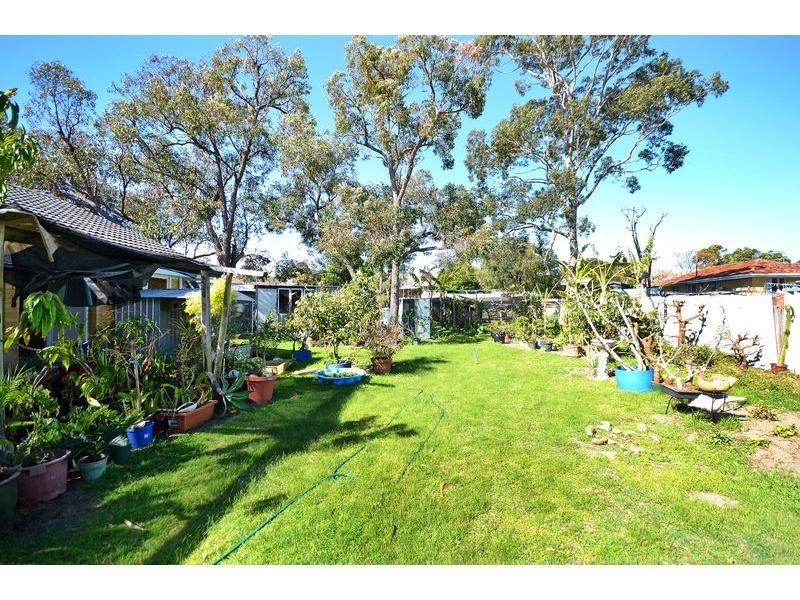 5 Elward Place, Balga WA 6061