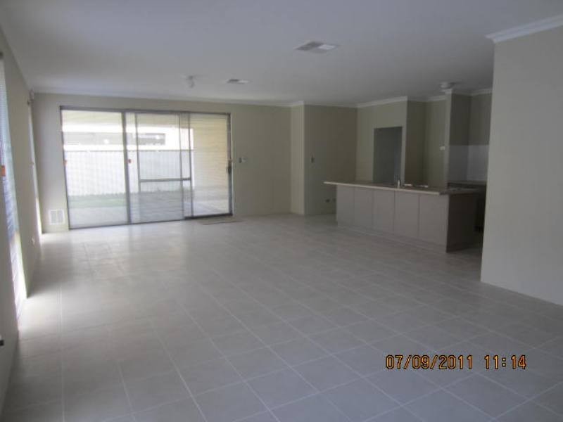 35 Winterthur Street, Landsdale WA 6065