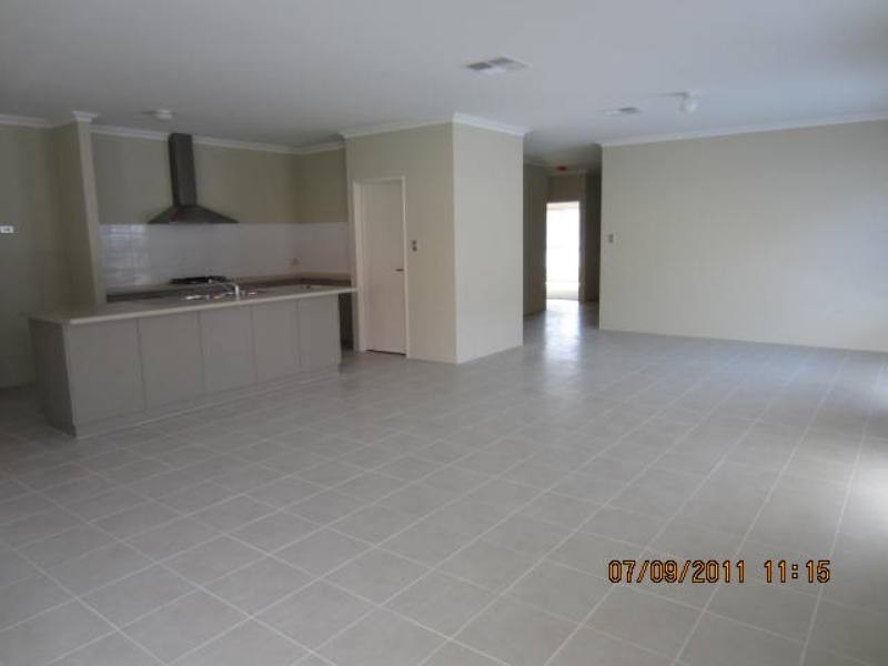 35 Winterthur Street, Landsdale WA 6065